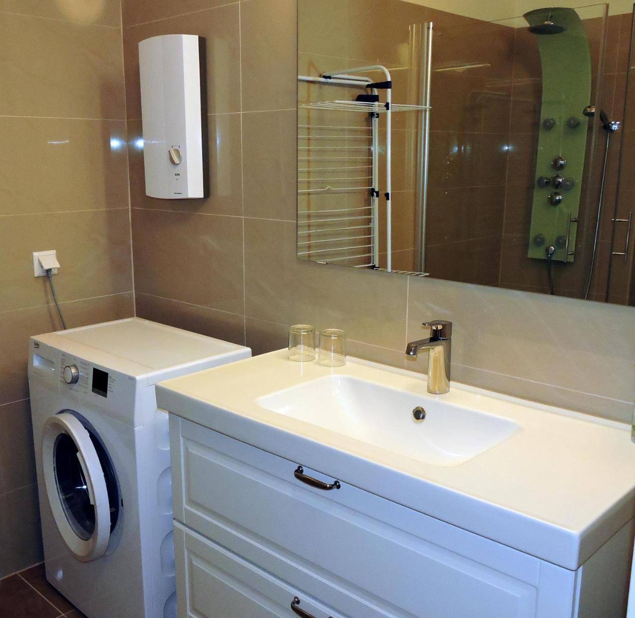 215 Apartment Wien 4-6 Pers 42M2 Klagenfurt am Woerthersee Eksteriør billede